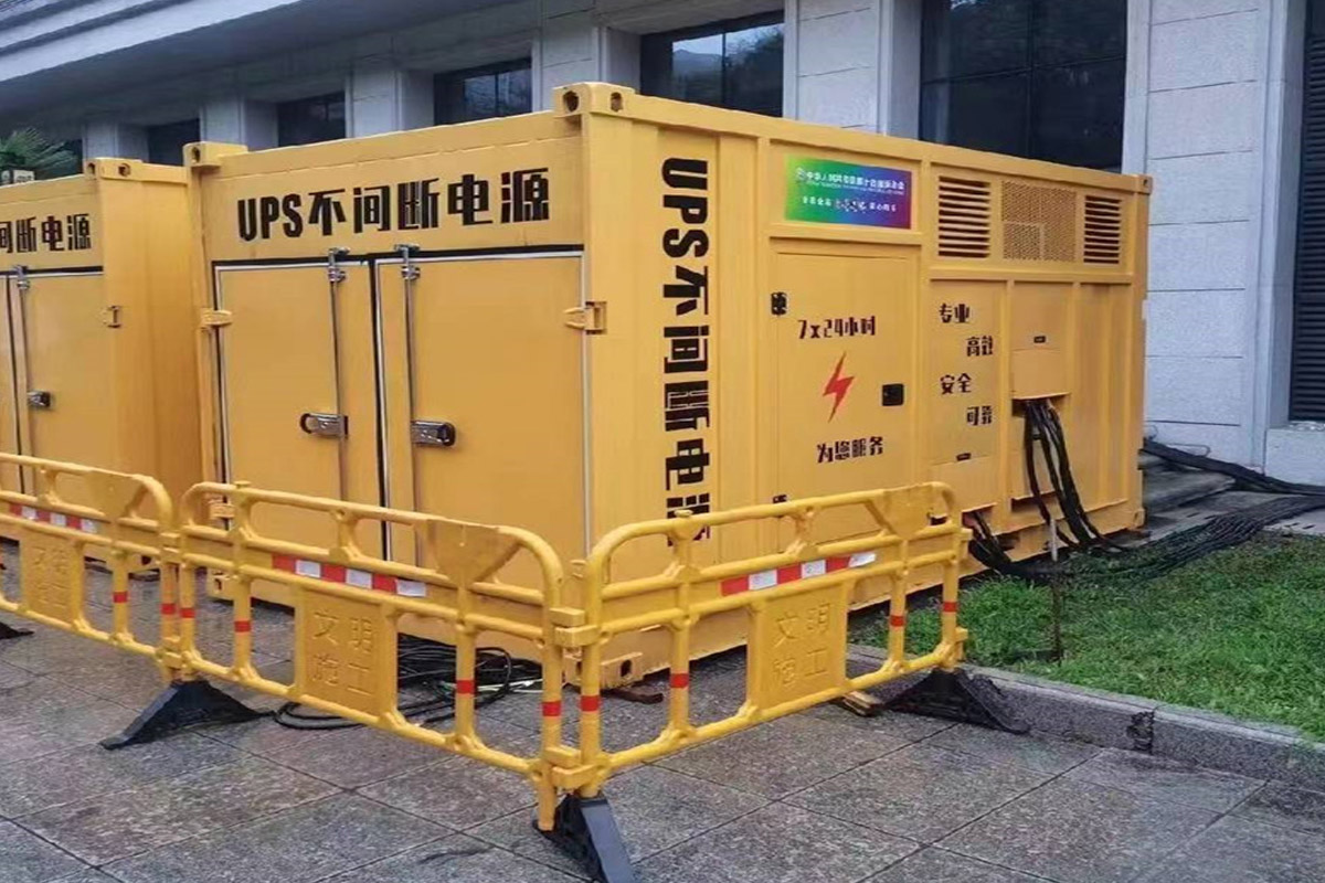 凤台发电机租赁施工现场